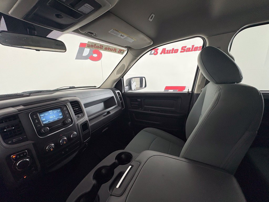 Used 2018 RAM 1500 Express AWD/4WD image 28