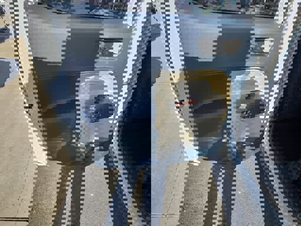 Used 2025 Ford Maverick Lariat w/ 4K Tow Package image 28