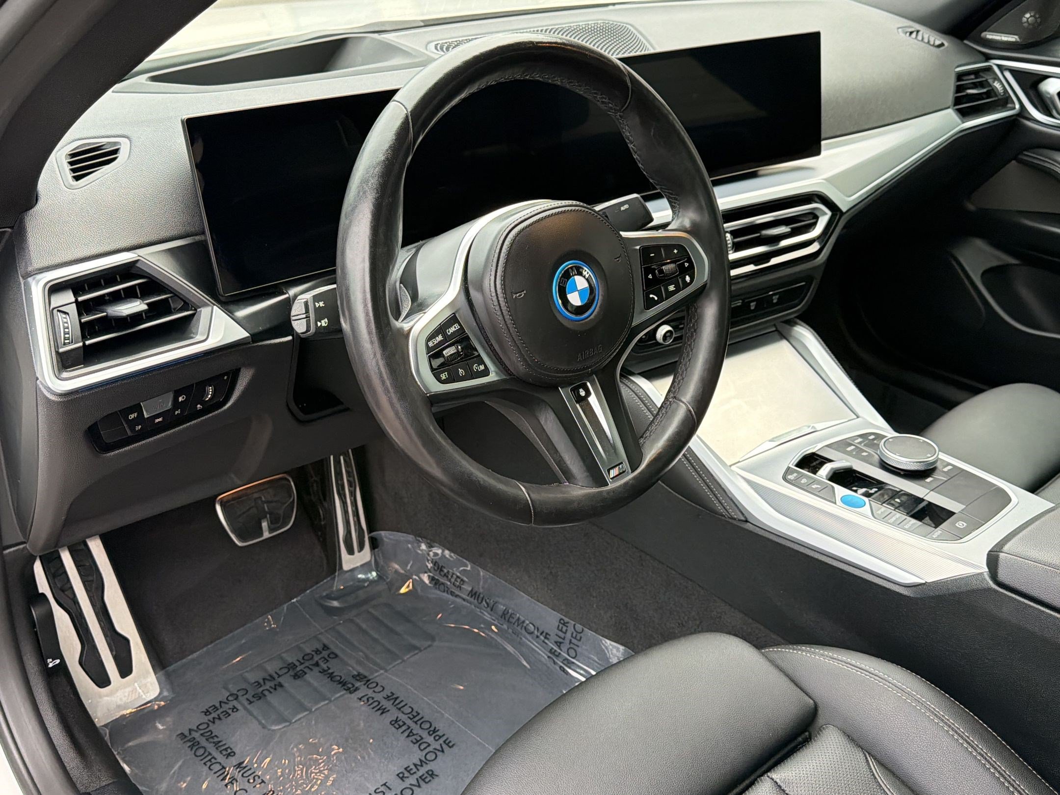 Certified 2023 BMW i4 eDrive40 w/ M Sport Package RWD image 4
