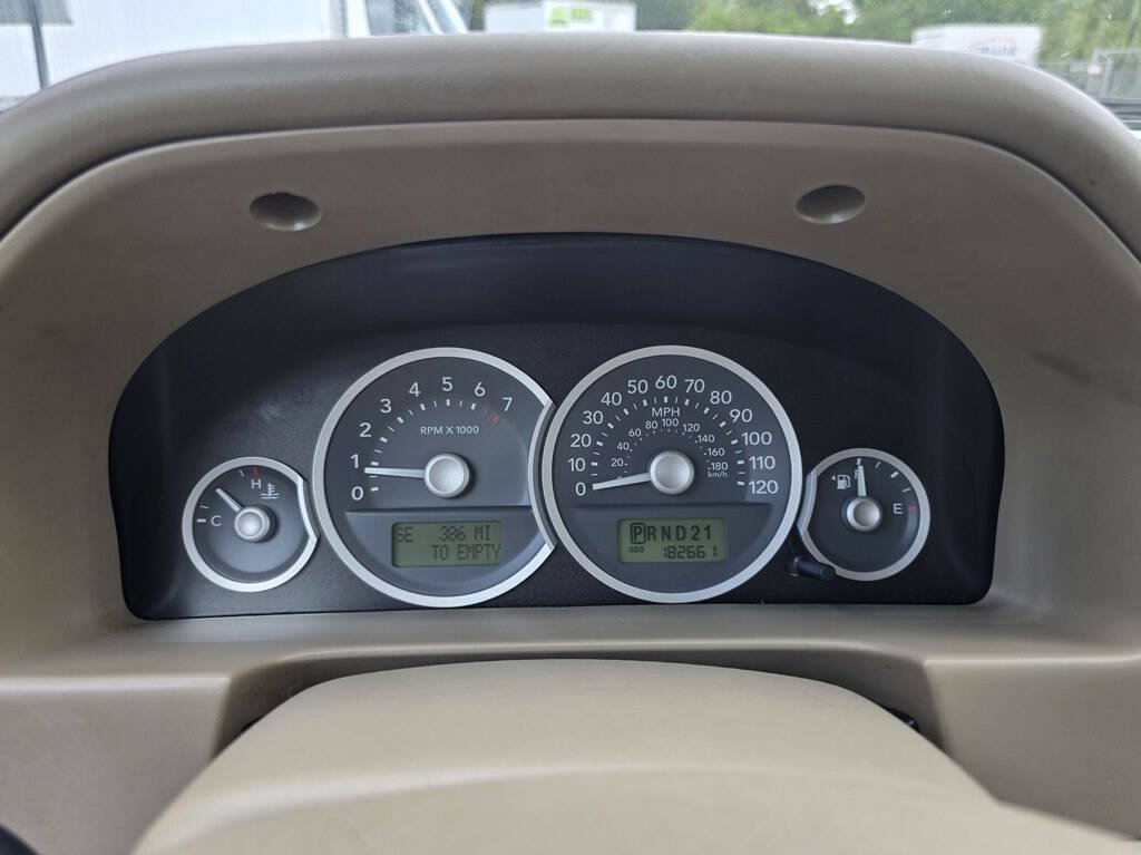 Used 2007 Mercury Mariner Luxury FWD image 17