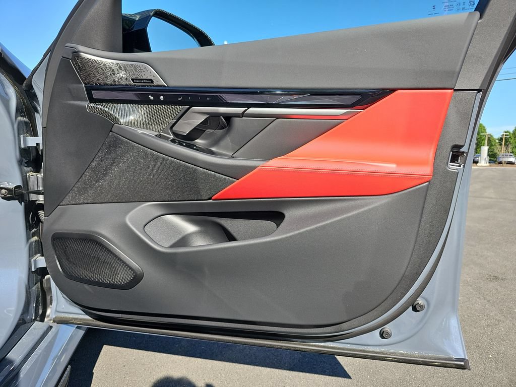 New 2026 BMW M5 w/ Carbon Package AWD/4WD image 22