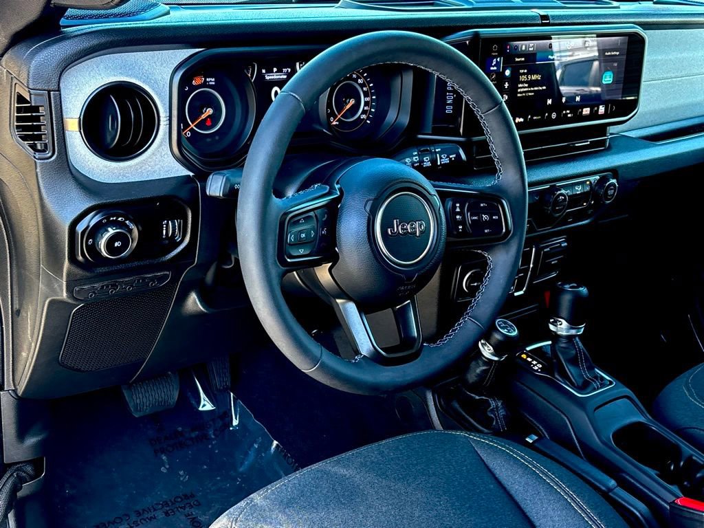 Used 2025 Jeep Wrangler Sport S image 11