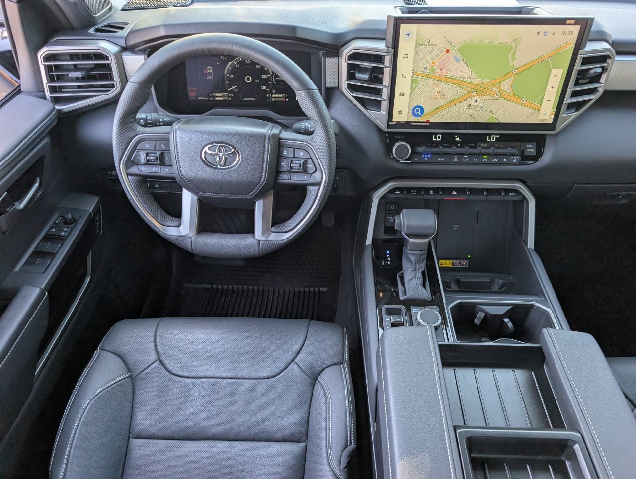 Used 2026 Toyota Tundra Limited AWD/4WD image 10