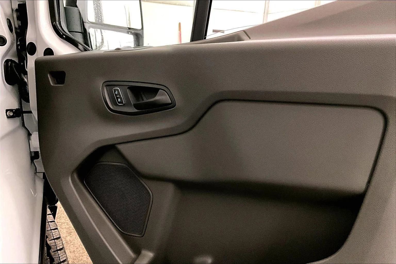 New 2026 Ford Transit 250 148 Medium Roof image 23