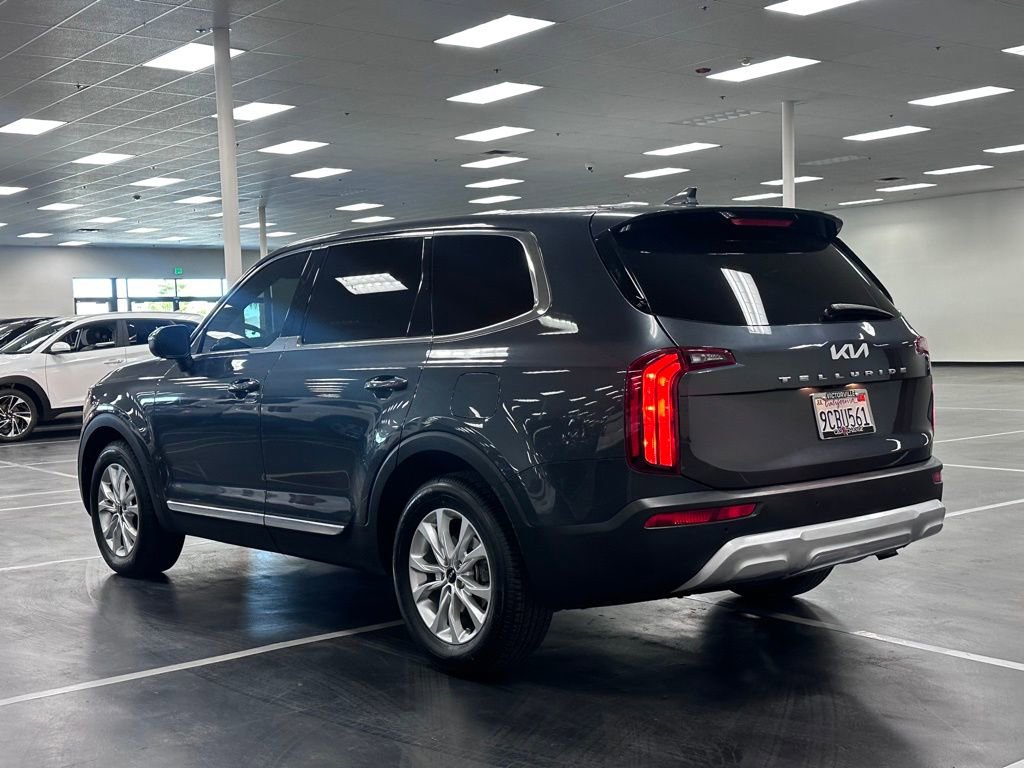 Used 2022 Kia Telluride LX image 5