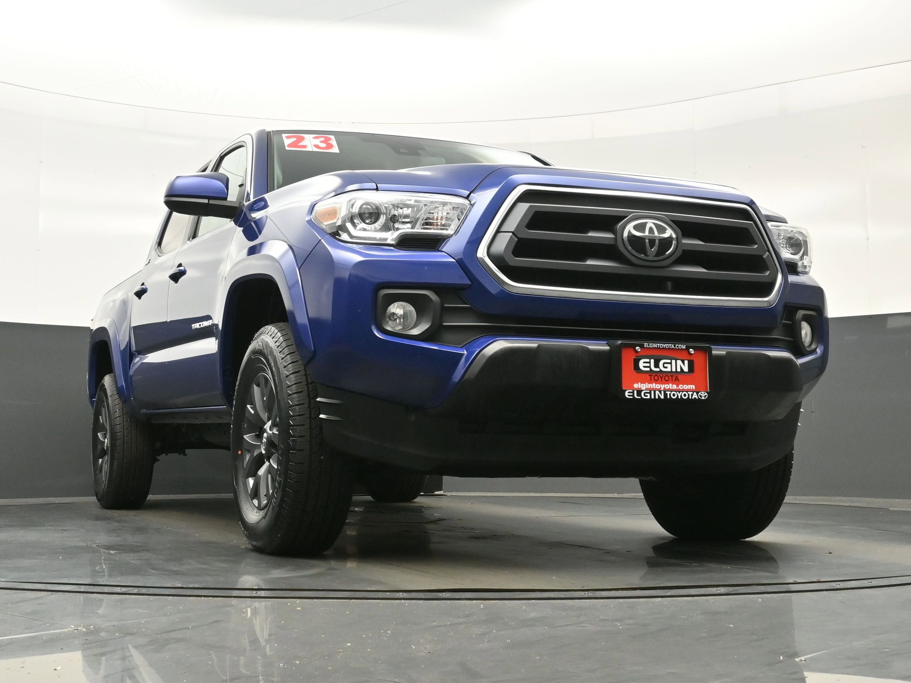 Used 2023 Toyota Tacoma SR5 AWD/4WD image 26