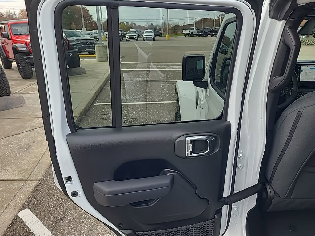 New 2026 Jeep Gladiator Willys image 23