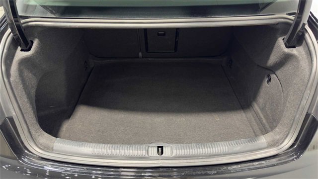 Used 2020 Audi A3 2.0T Premium image 32