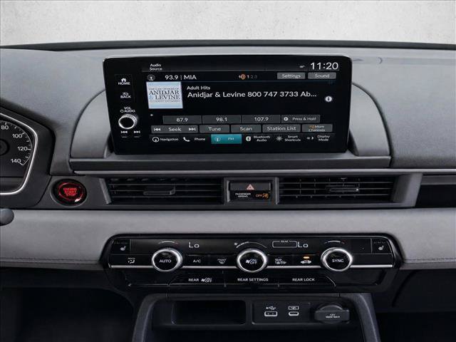 Certified 2024 Honda Pilot Touring image 24