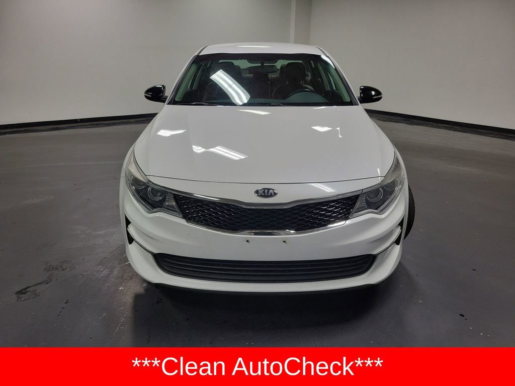 Used 2017 Kia Optima LX w/ Value Package image 2