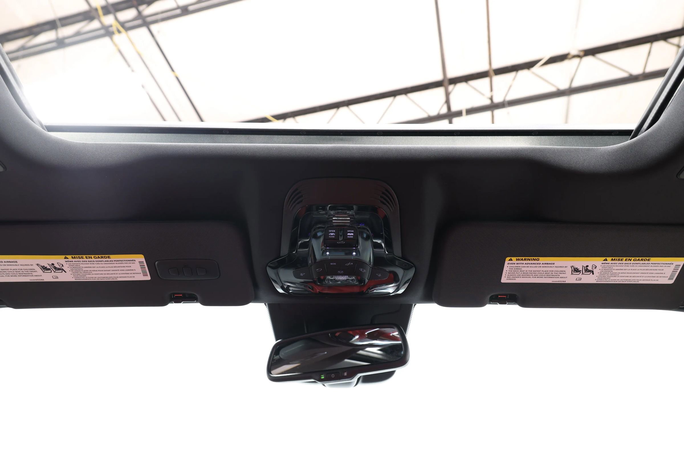 Used 2024 Alfa Romeo Stelvio Quadrifoglio image 42