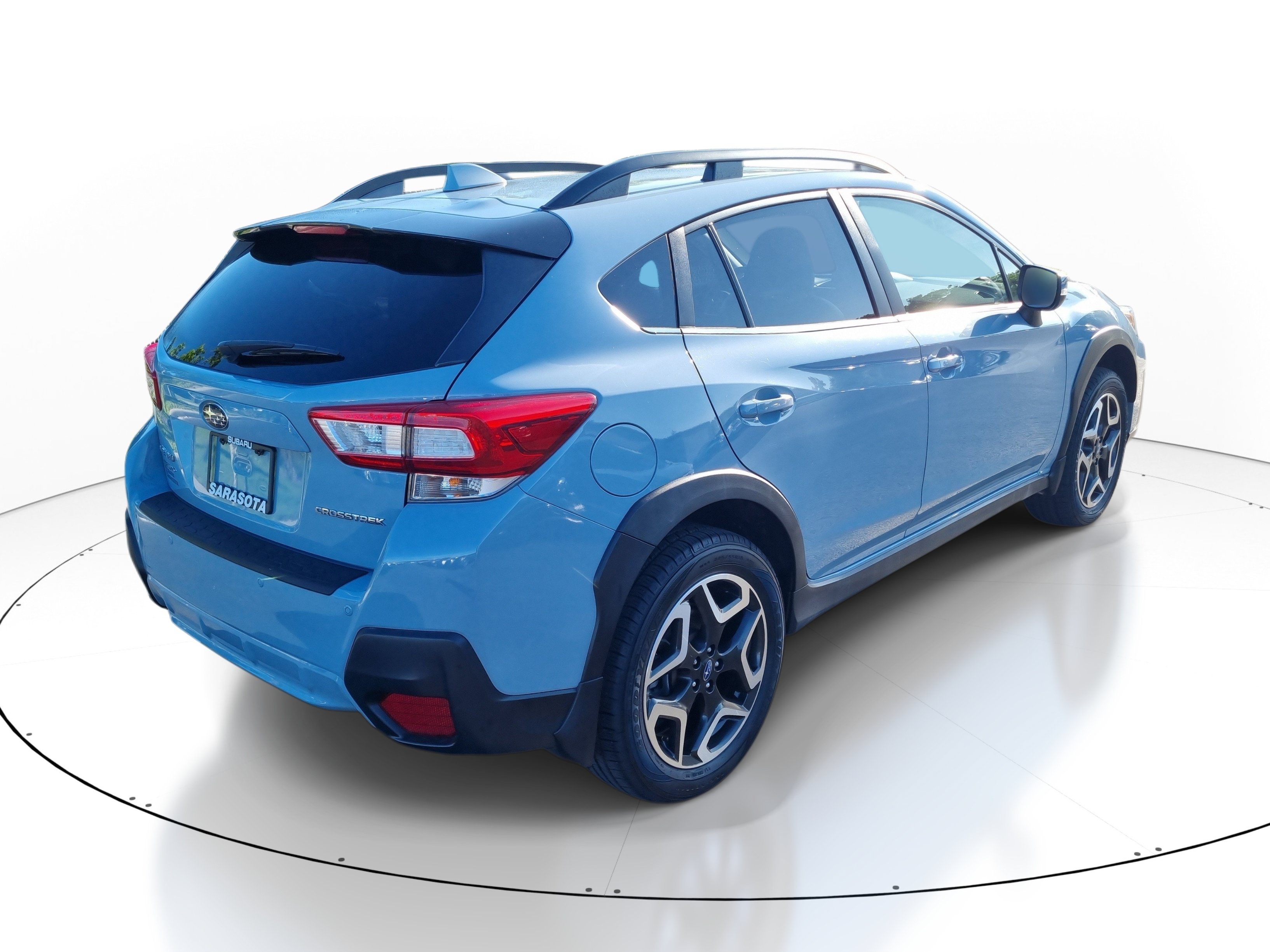 Used 2019 Subaru Crosstrek 2.0i Limited w/ Moonroof Package w/Navigation AWD/4WD image 6
