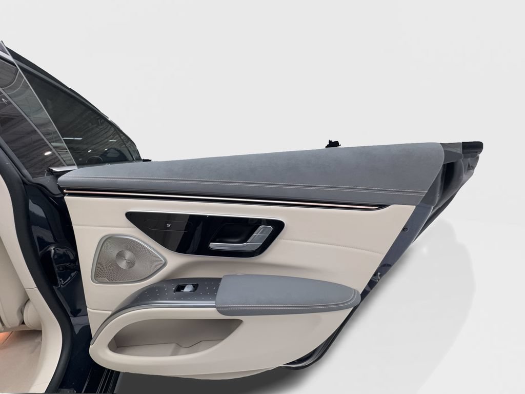 Used 2022 Mercedes-Benz EQS 450+ Sedan w/ Winter Package image 28