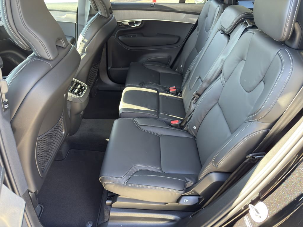 New 2026 Volvo XC90 B6 Ultra image 11