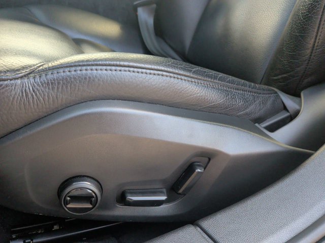 Used 2023 Volvo S60 B5 Plus w/ Climate Package FWD image 14