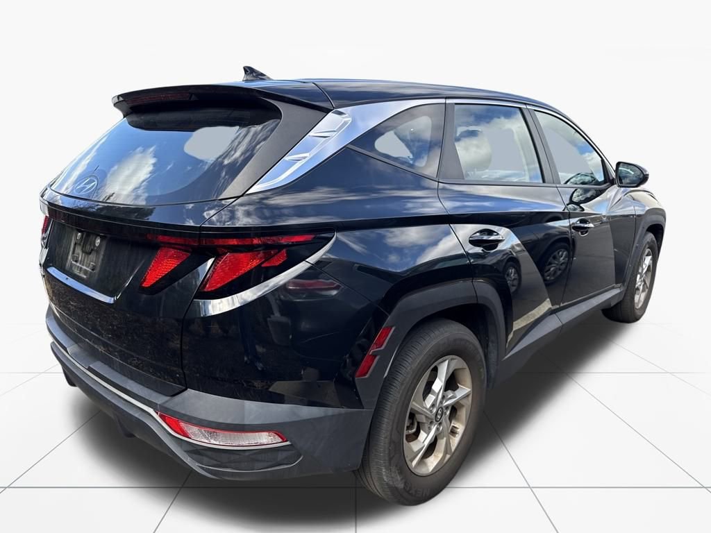 Used 2023 Hyundai Tucson SE image 9