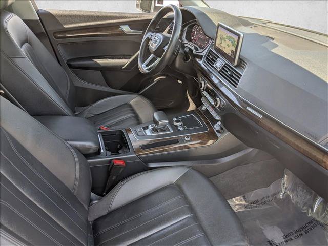 Used 2018 Audi Q5 2.0T Premium Plus w/ Premium Plus Package AWD/4WD image 24
