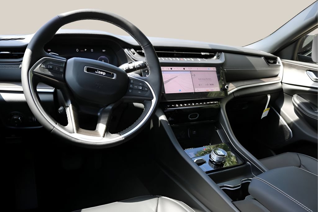 New 2027 Jeep Grand Cherokee Limited AWD/4WD image 14