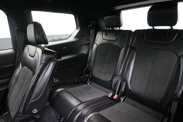 Used 2023 Jeep Grand Cherokee L Laredo AWD/4WD image 20