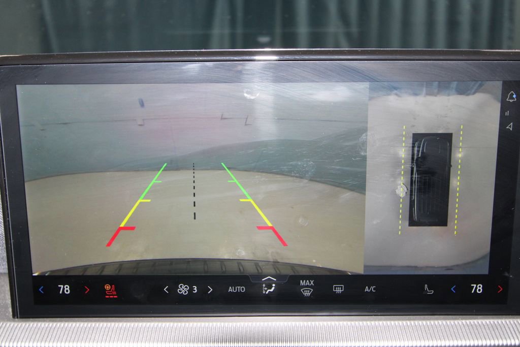 Used 2025 Ford Explorer ST-Line image 14