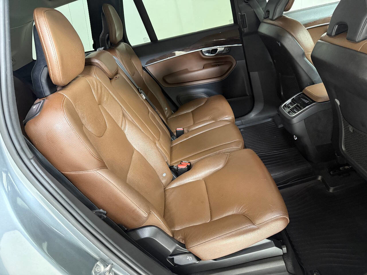 Used 2019 Volvo XC90 T6 Momentum w/ Protection Package Premier AWD/4WD image 23