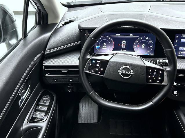 Certified 2025 Nissan Murano SV AWD/4WD image 12