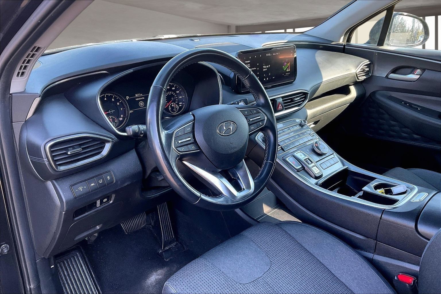 Used 2023 Hyundai Santa Fe SEL image 17