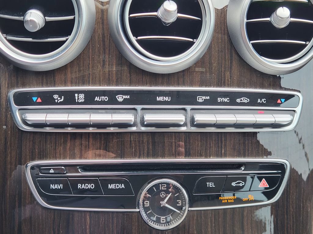 Used 2018 Mercedes-Benz C 300 Sedan image 17