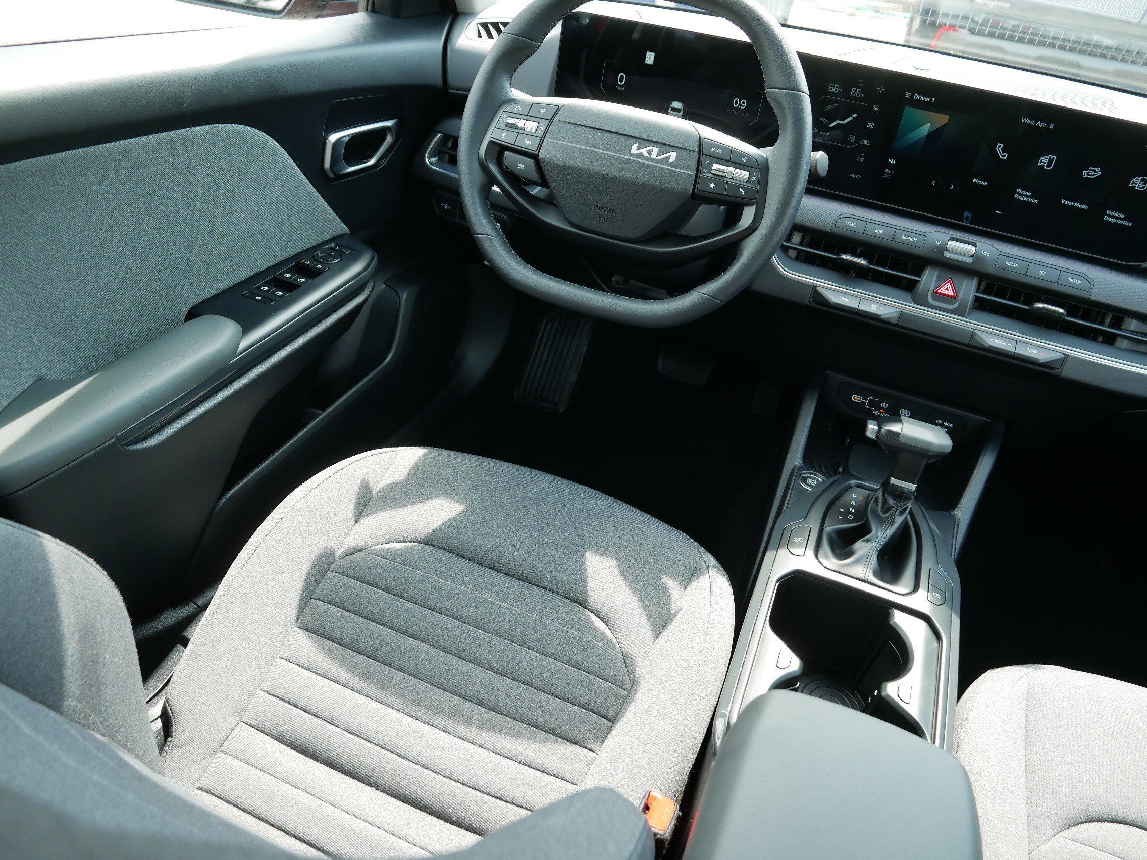 Certified 2025 Kia K4 EX image 9