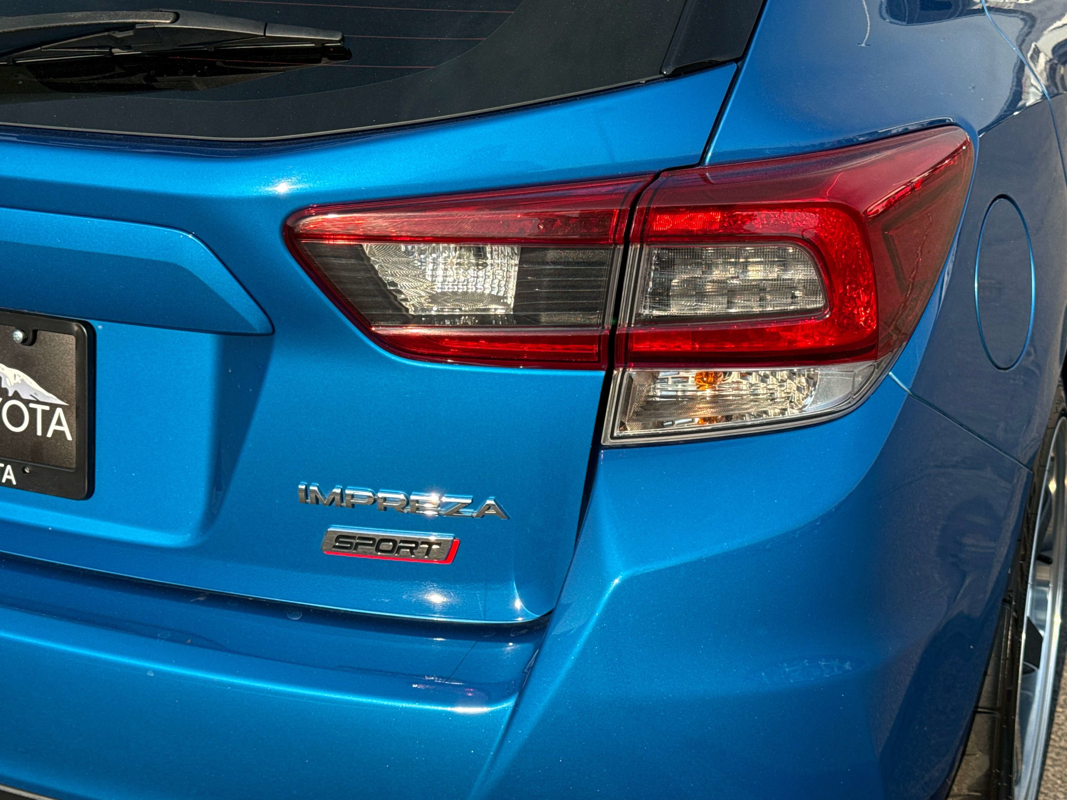 Used 2021 Subaru Impreza 2.0i Sport w/ Popular Package #2 AWD/4WD image 15