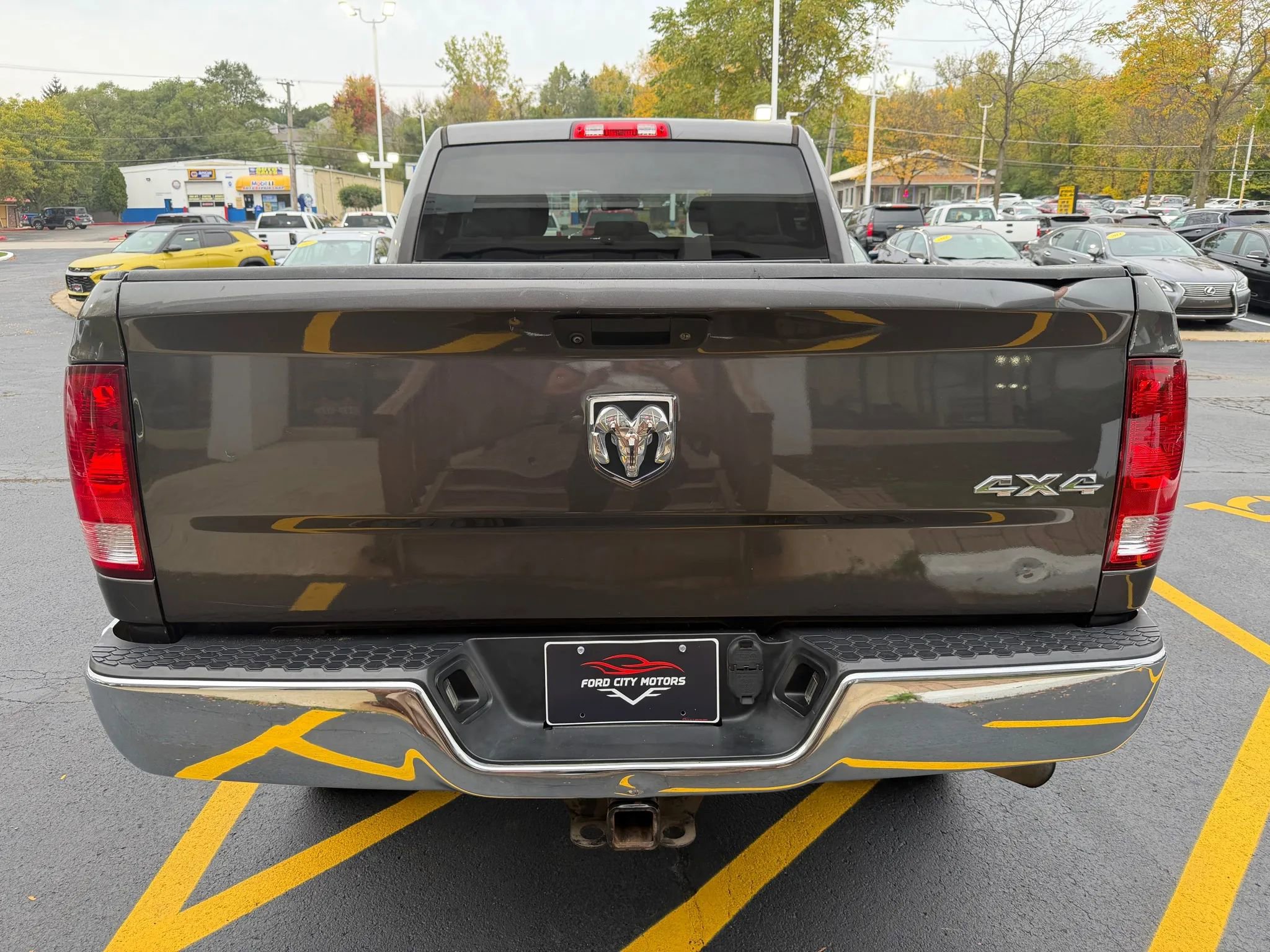 Used 2018 RAM 2500 Tradesman w/ Chrome Appearance Group image 6