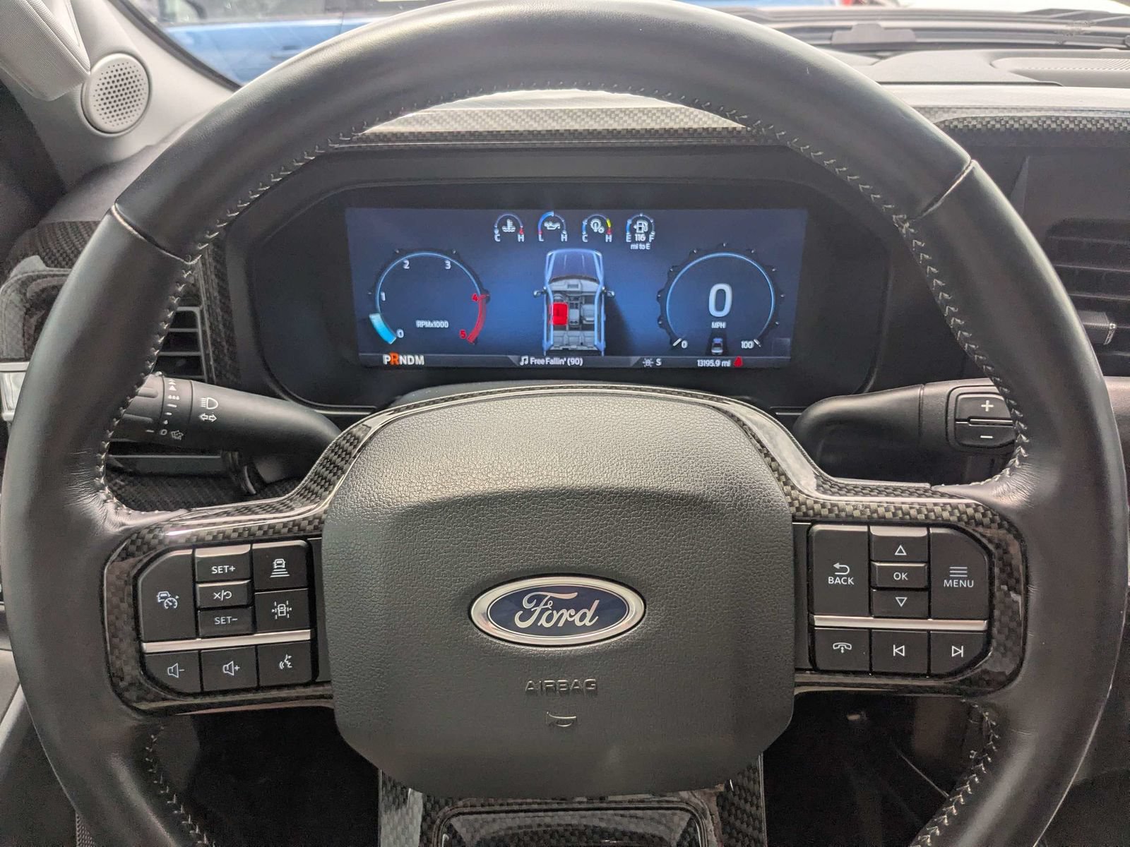 Used 2024 Ford F250 Lariat w/ Lariat Ultimate Package AWD/4WD image 31