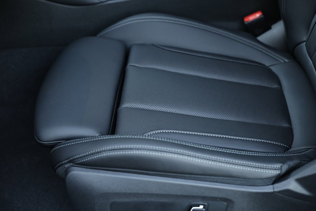 New 2026 BMW 230i Coupe w/ Premium Package image 27