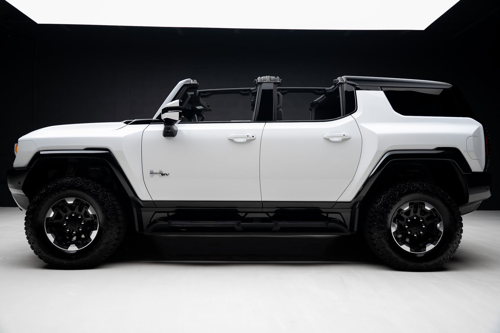 Used 2024 GMC Hummer EV 2X w/ Extreme Off-Road Package image 20