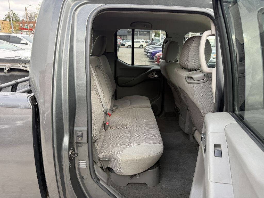Used 2007 Nissan Frontier SE w/ SE Value Truck Pkg image 23