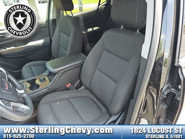 Used 2023 GMC Acadia SLE w/ LPO, Floor Liner Package image 10