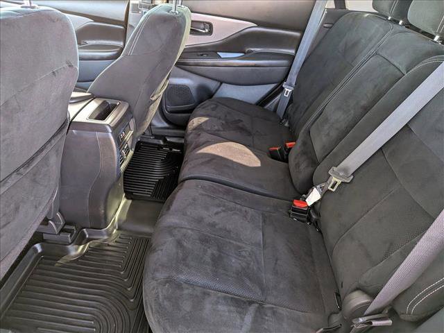 Used 2019 Nissan Murano S AWD/4WD image 17