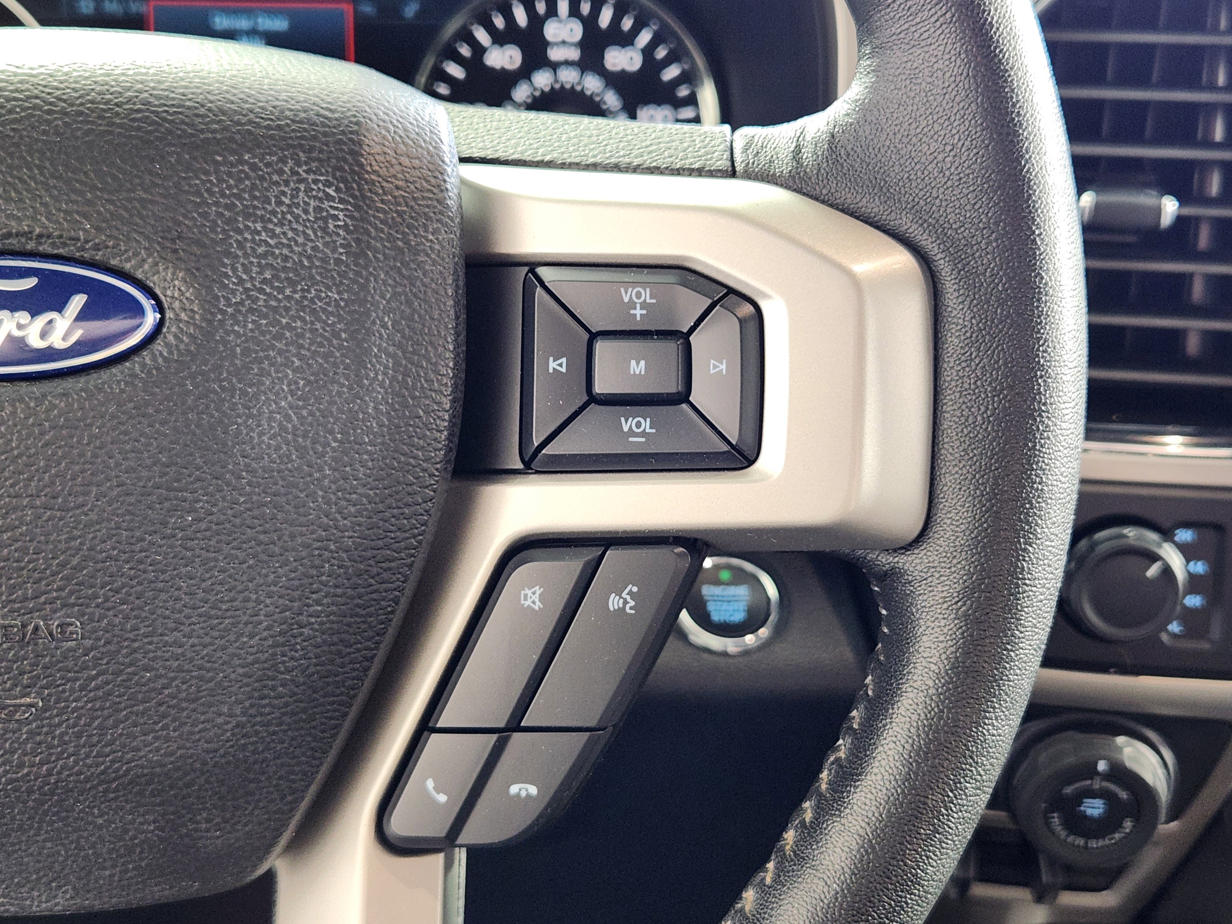 Used 2019 Ford F150 Lariat w/ Equipment Group 502A Luxury AWD/4WD image 19