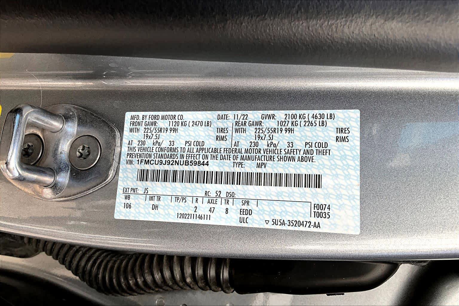 Certified 2022 Ford Escape Titanium w/ Titanium Elite Package AWD/4WD image 37