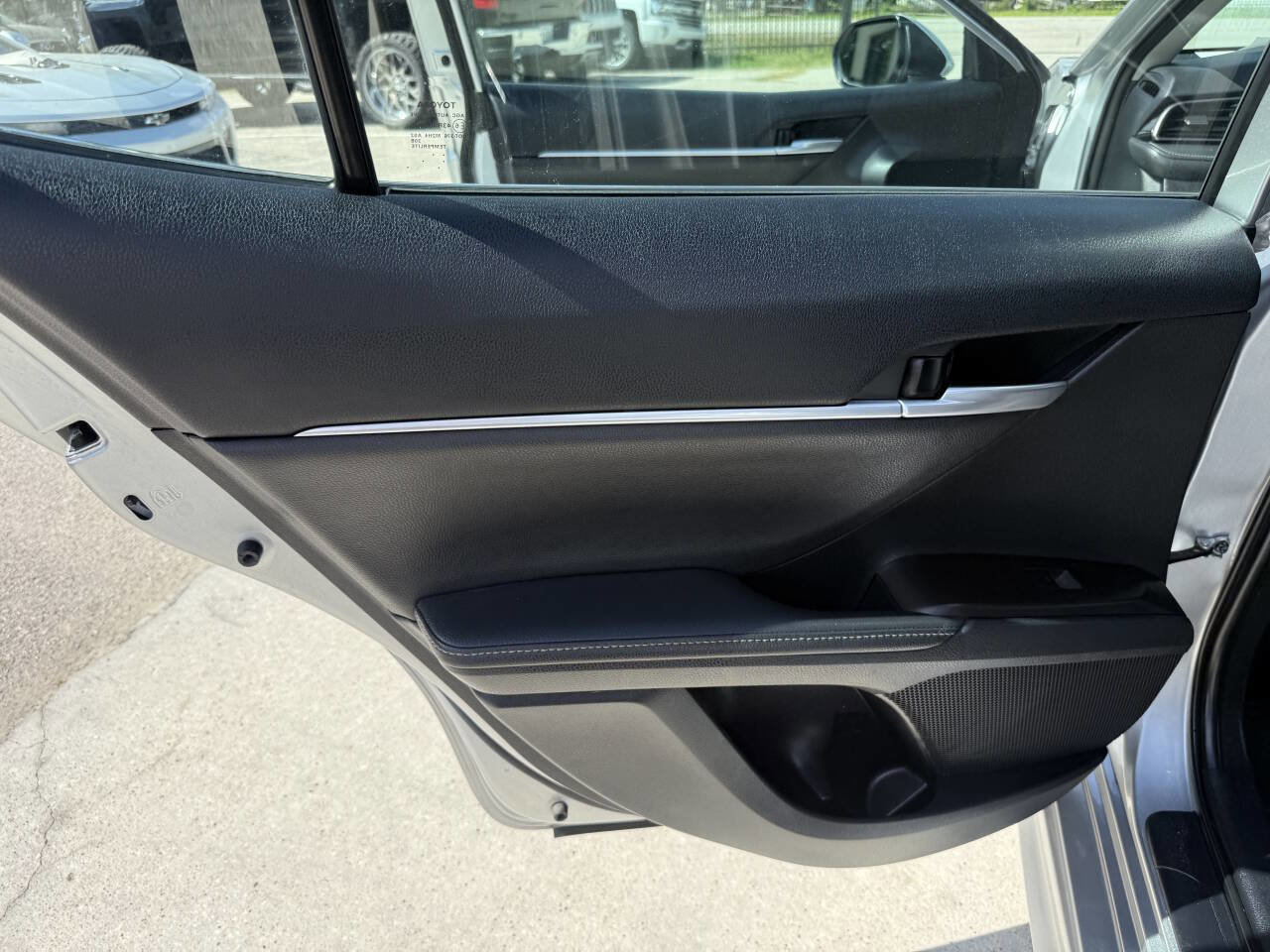 Used 2023 Toyota Camry XSE image 38