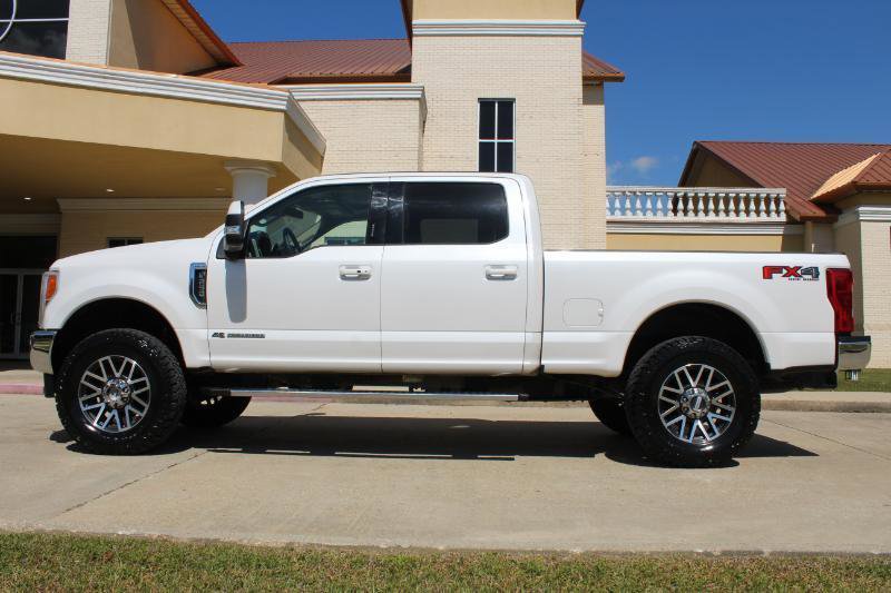 Used 2017 Ford F250 Lariat w/ Lariat Ultimate Package image 11