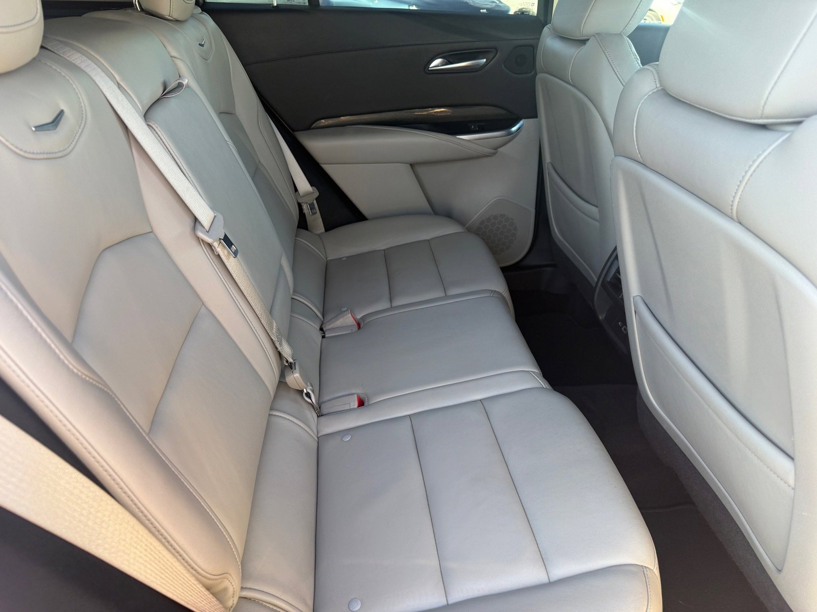 Used 2020 Cadillac XT4 Premium Luxury w/ Driver Awareness Package image 26