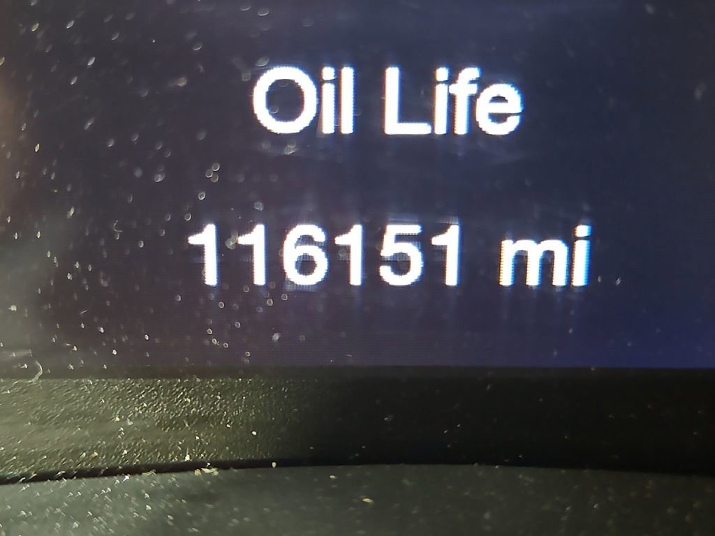 Used 2017 Jeep Grand Cherokee Limited w/ Luxury Group II image 17