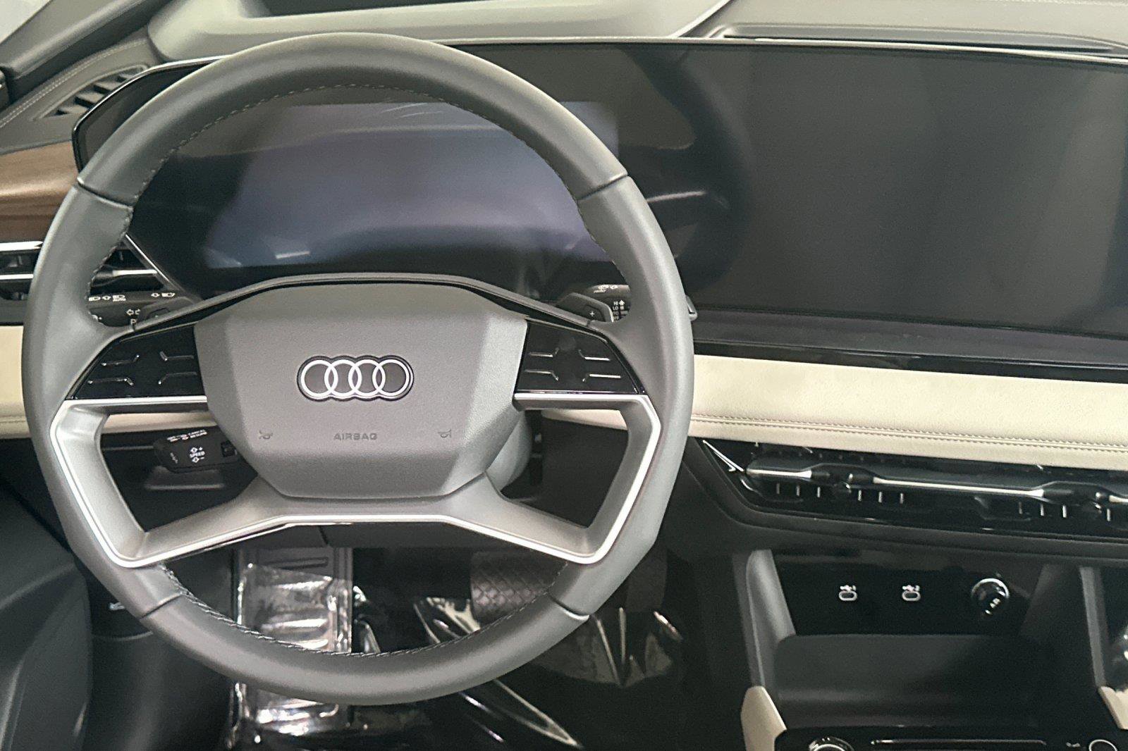 New 2025 Audi Q6 e-tron Premium Plus image 13