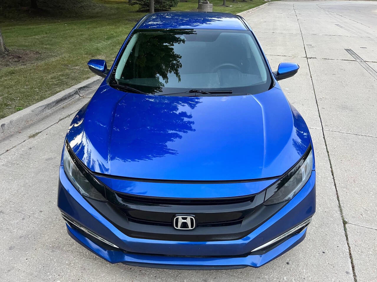 Used 2019 Honda Civic LX image 2