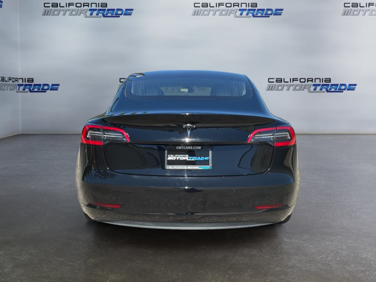 Used 2018 Tesla Model 3 Long Range RWD image 6