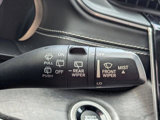 Used 2021 Jeep Grand Cherokee L Overland w/ Trailer Tow Group (B) image 13