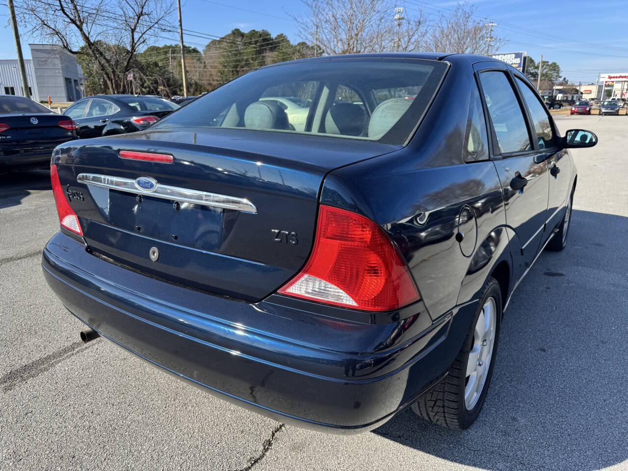 Used 2001 Ford Focus ZTS FWD image 7