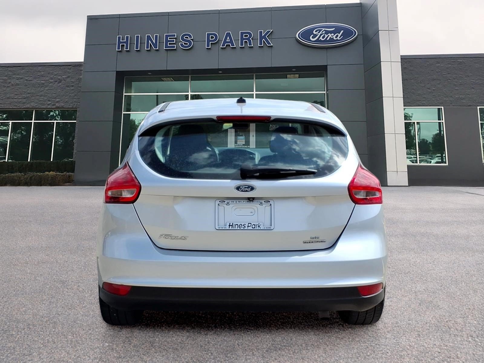 Used 2015 Ford Focus SE w/ Interior Protection Package FWD image 6