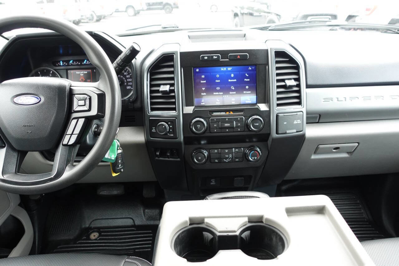 Used 2022 Ford F350 XLT w/ XLT Value Package image 42